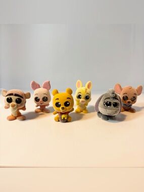 Disney Doorables Series 6 Winnie the Pooh Set